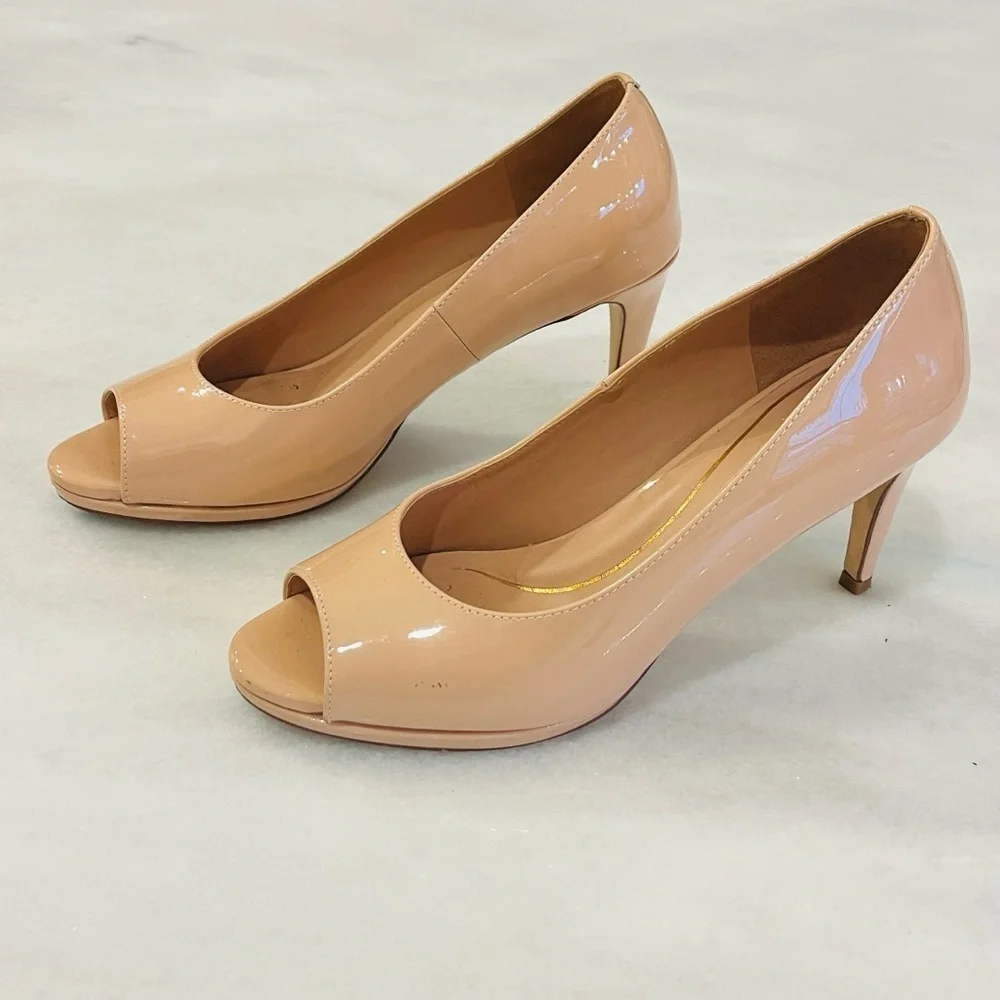 Cole Haan 2 Pairs 360 Drado Nude Black Patent Leather Peep-Toe Heels Size 7.5